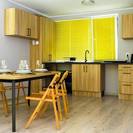Camping Oaza Blonie Kornik Domki Standard Plus - 3 Pokoje Luaran gambar