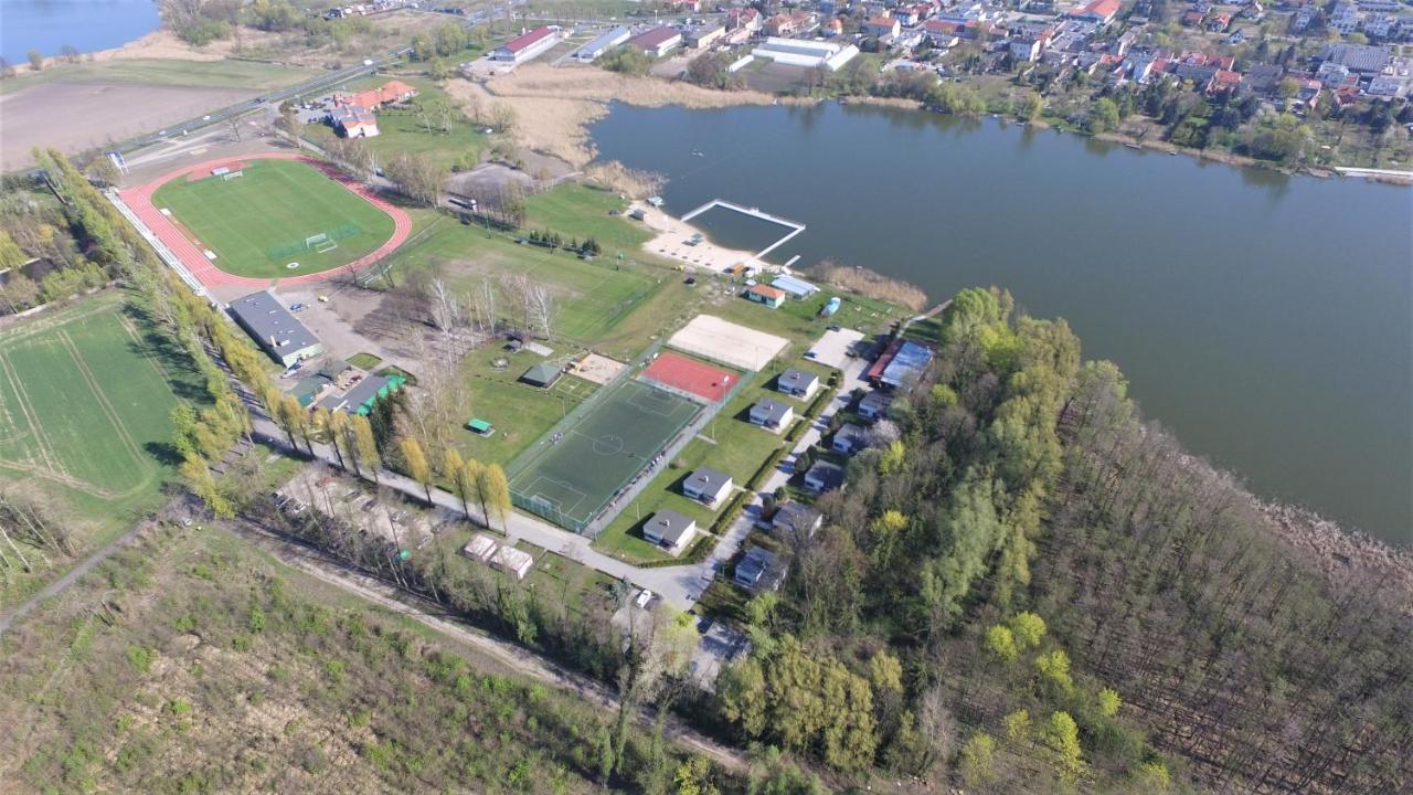 Camping Oaza Blonie Kornik Domki Standard Plus - 3 Pokoje Luaran gambar